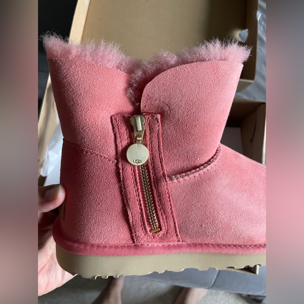 Bailey zip mini UGG NEW